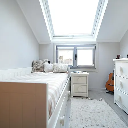 Galihost - Con Terraza En Apartment