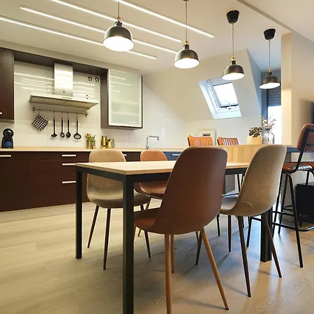 Galihost - Con Terraza En *