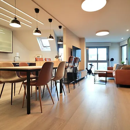 Galihost - Con Terraza En Apartment *